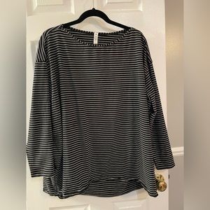 Lululemon long sleeve top